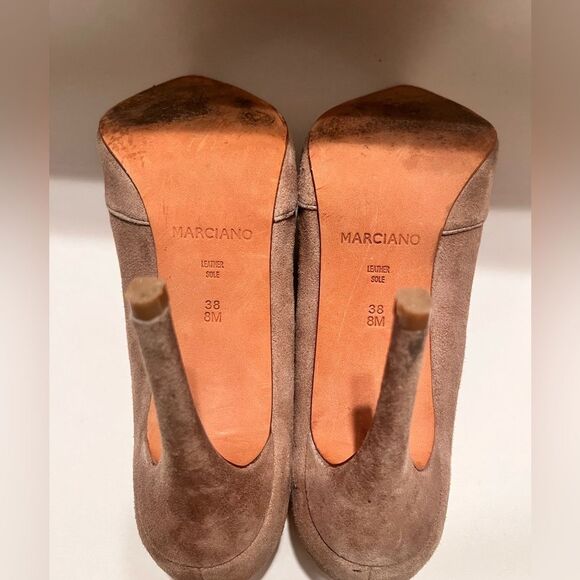 Marciano Suede Taupe Stiletto Heels with Pointed Toe Euro 38/US 8 - Picture 4 of 4
